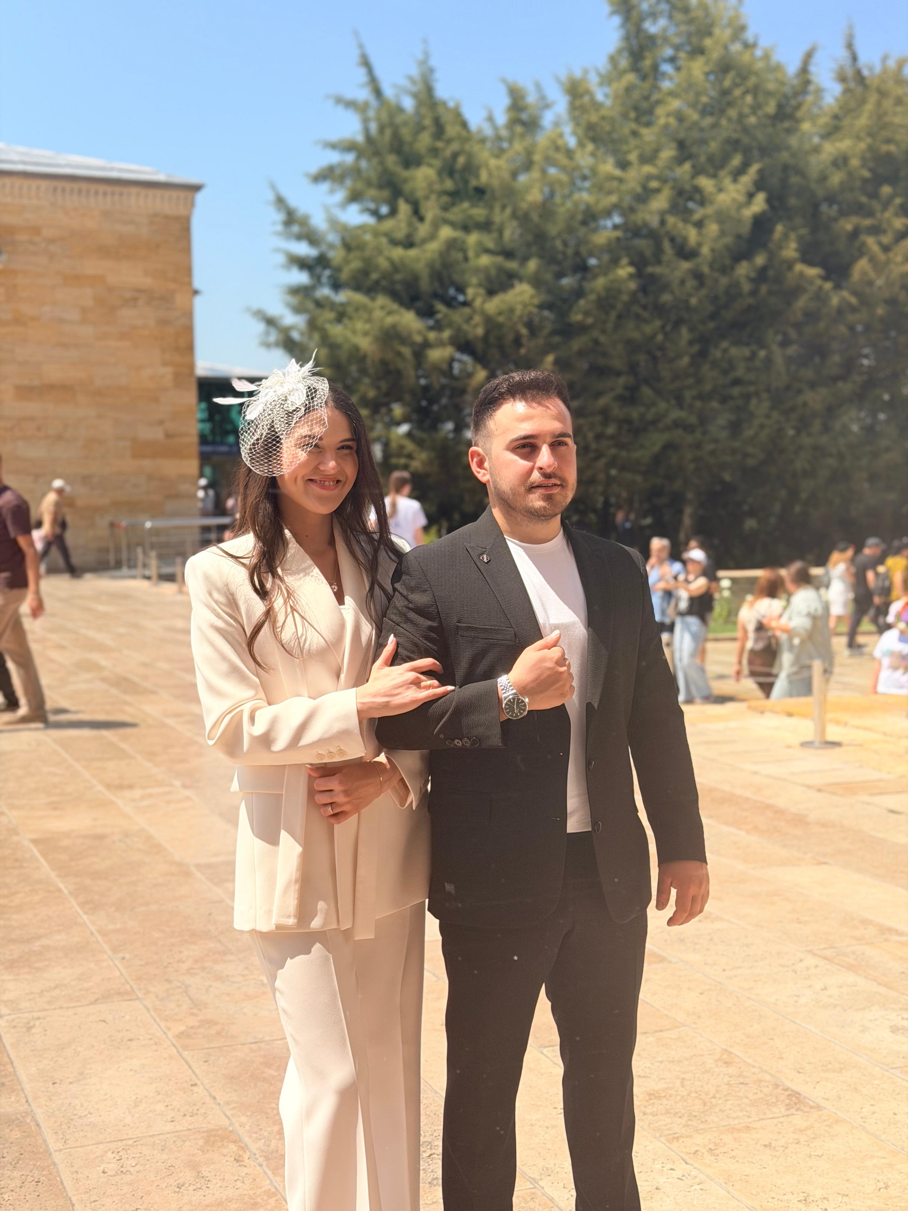 İ.Ayca ve Furkan fotoğrafı 1